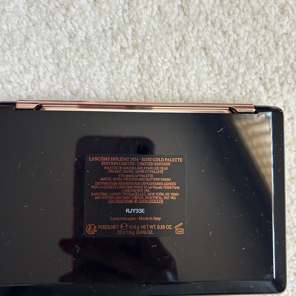 Lancome holiday 2024 eyeshadow palette $39 - Picture 4 of 8